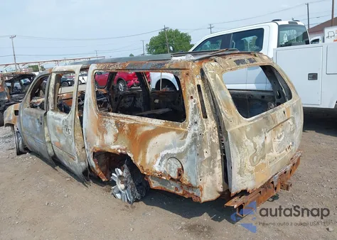 2009 Cadillac Escalade Esv Standard z USA, uszkodzony, nr VIN 1GYFK26229R264381